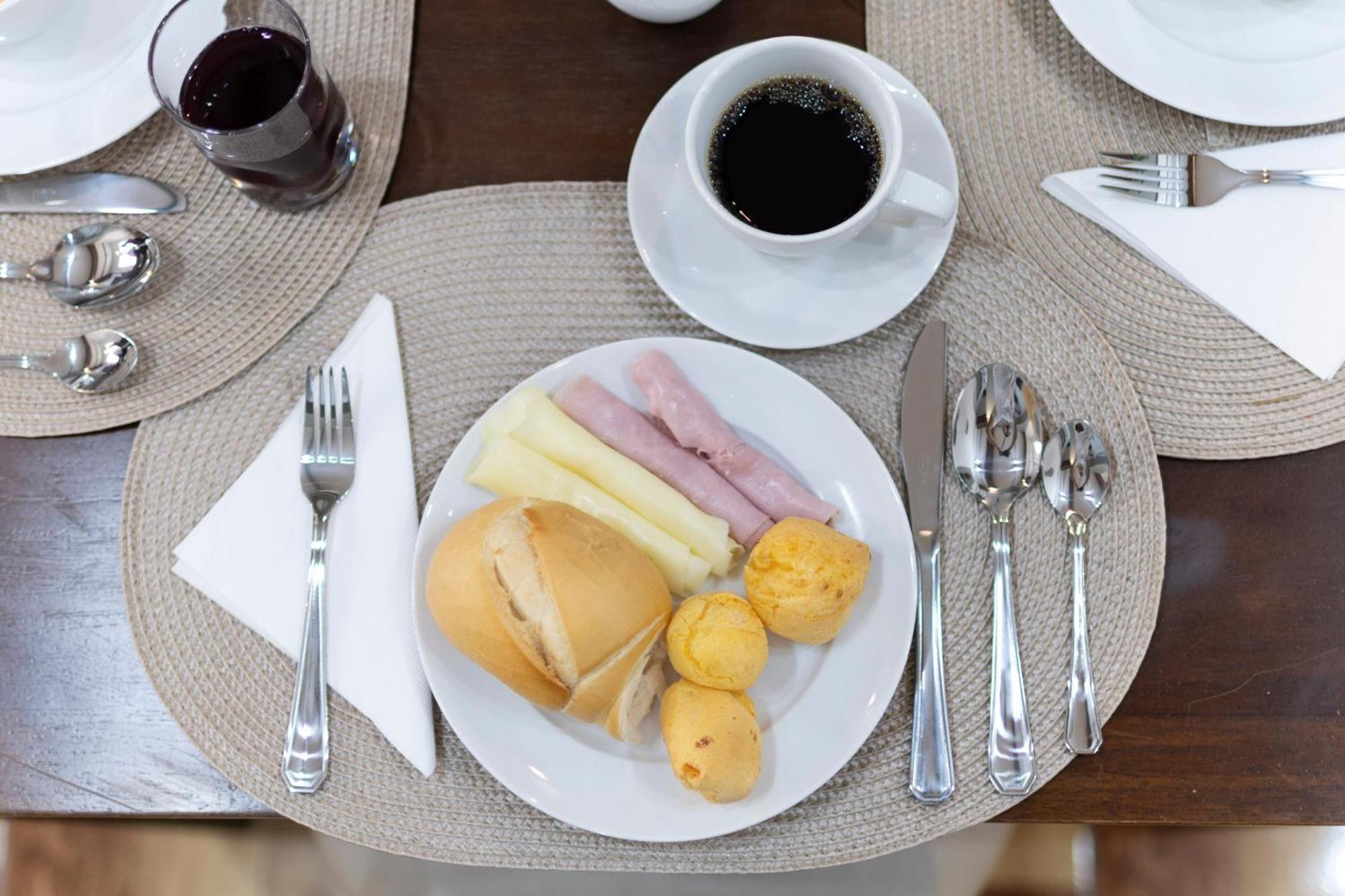 Metro Hotel Aguas de Lindoia Ngoại thất bức ảnh